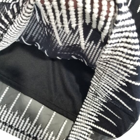 NWT Alfani Deep Black Dressy Tank Top Size XS - Picture 3 of 7